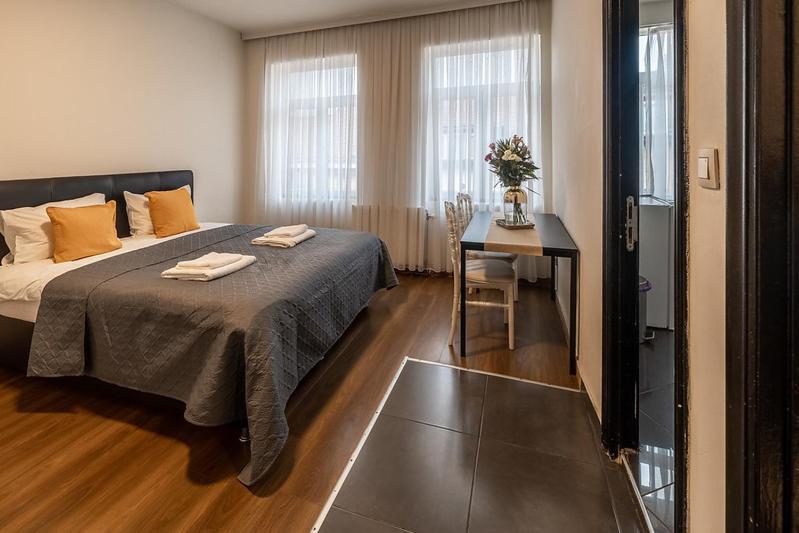 Dupont Gare Du Nord Apartment Brussel Bagian luar foto